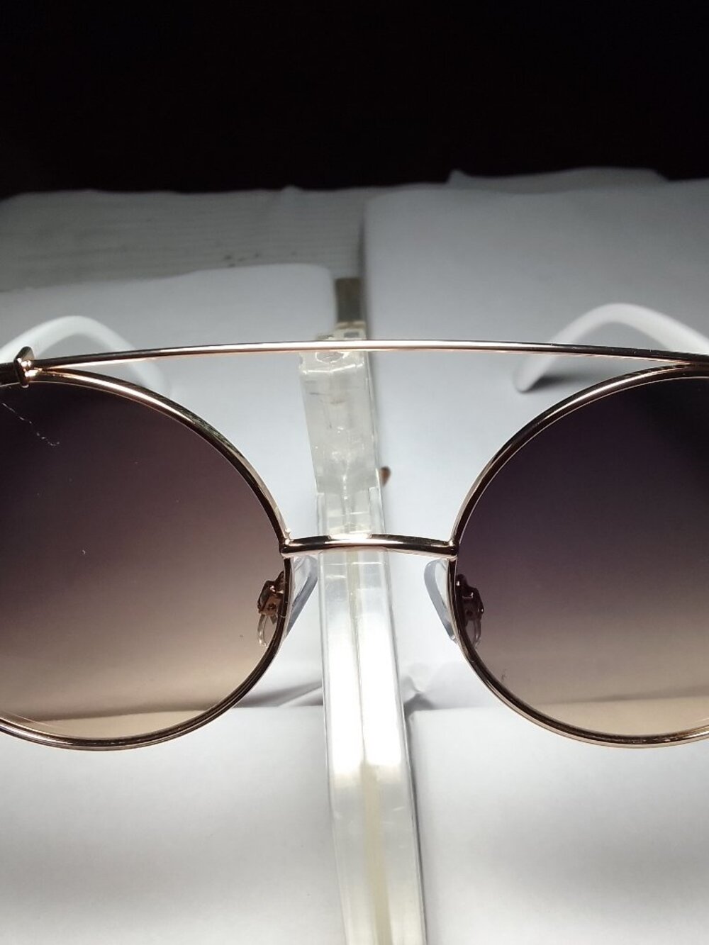 Bundle trendy sunglass&stylish well-designed retro len shape sunglass brand new